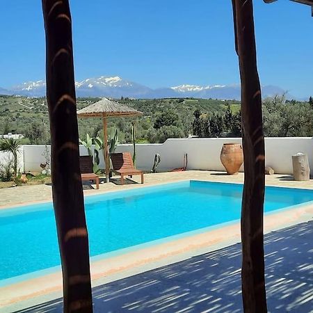 Villa Louloudia Stylish Luxury Villa With Private Pool ปิตซีเดีย ภายนอก รูปภาพ