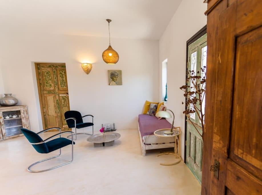 Villa Louloudia Stylish Luxury Villa With Private Pool ปิตซีเดีย ภายนอก รูปภาพ